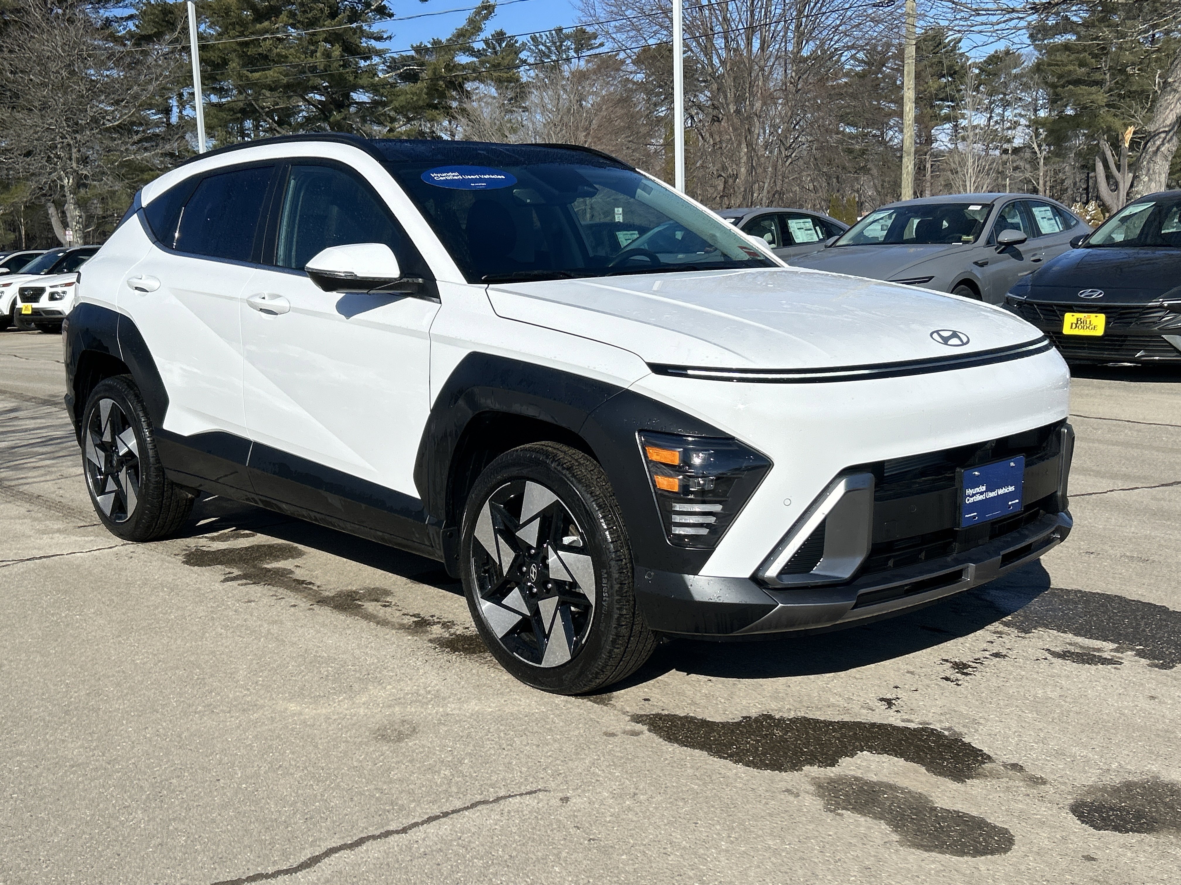 Certified 2025 Hyundai Kona Limited image 3