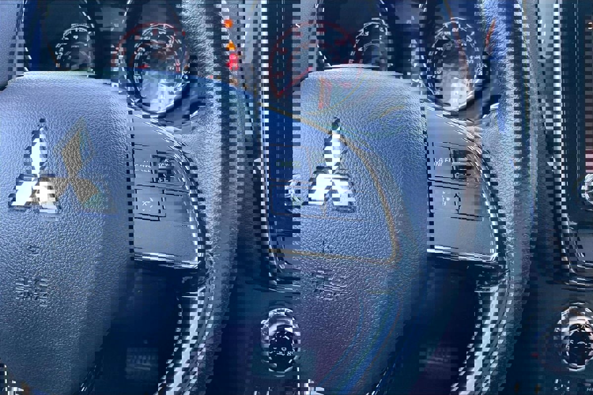 Used 2020 Mitsubishi Outlander Sport SE image 19