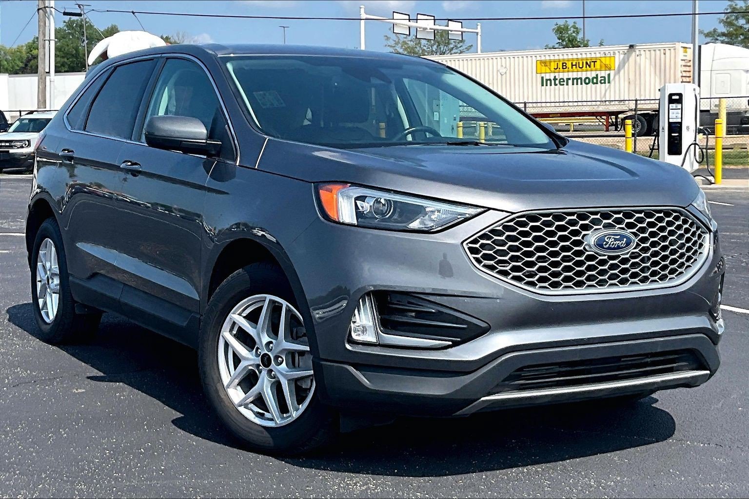 Used 2023 Ford Edge SEL w/ Convenience Package AWD/4WD image 36