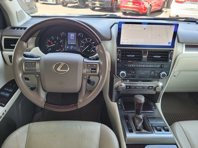 Used 2017 Lexus GX 460 AWD/4WD image 7