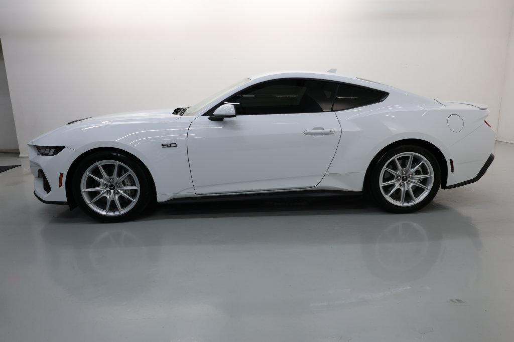 Used 2024 Ford Mustang GT Premium RWD image 58