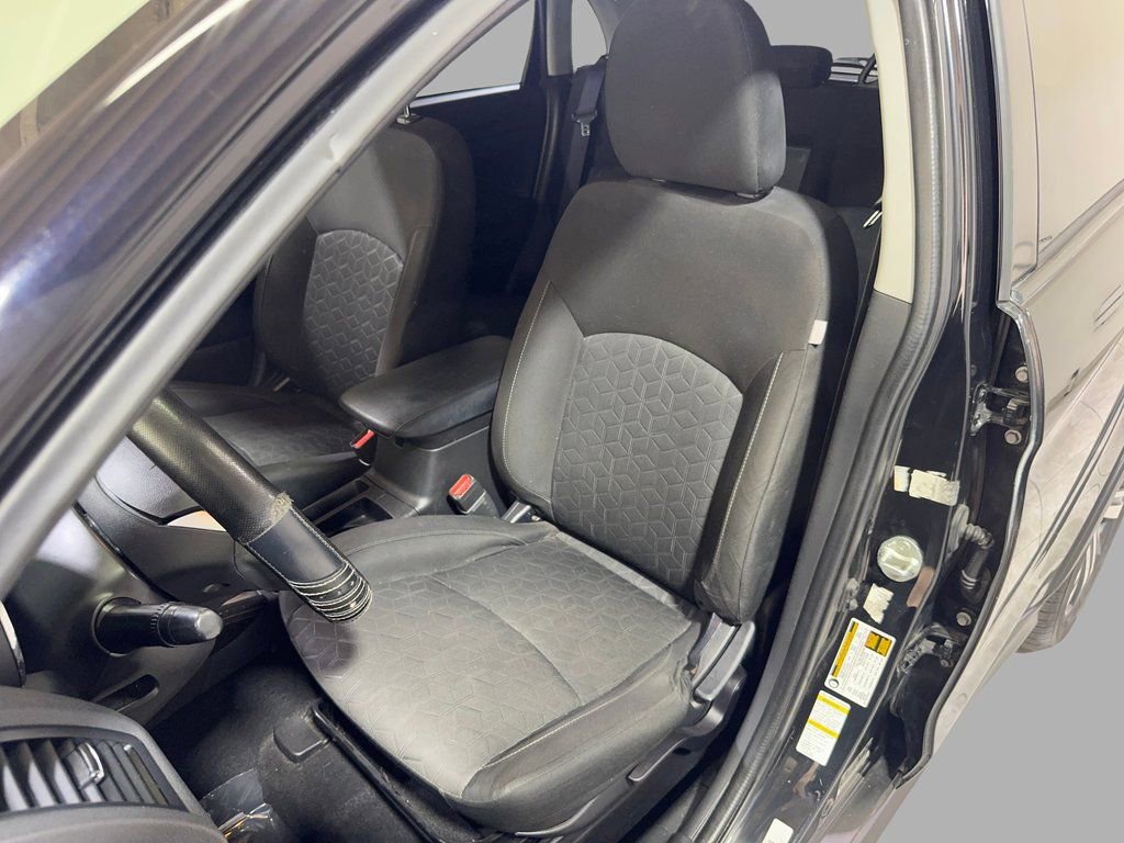 Used 2020 Mitsubishi Outlander Sport 2.0 ES image 38