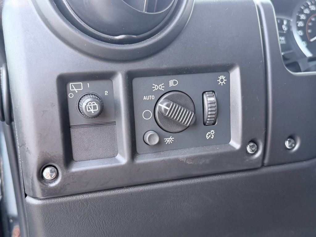 Used 2006 HUMMER H2 AWD/4WD image 12