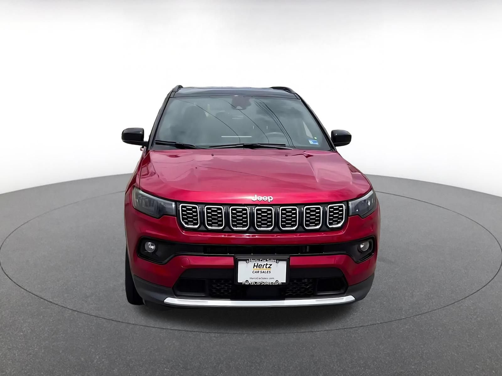 Used 2025 Jeep Compass Limited AWD/4WD image 3