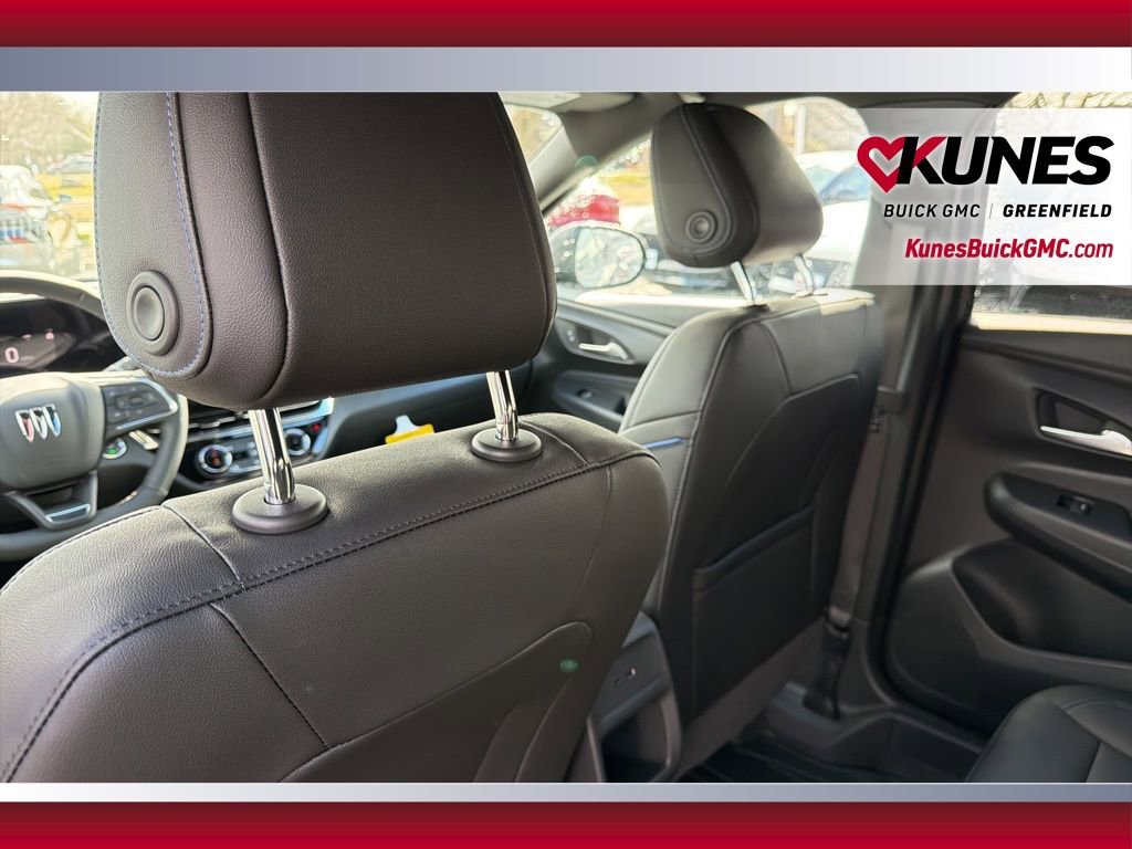 New 2026 Buick Envista Sport Touring image 38