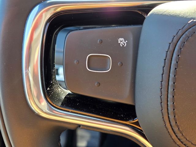 Used 2025 Lincoln Nautilus Reserve w/ Jet Appearance Package image 23