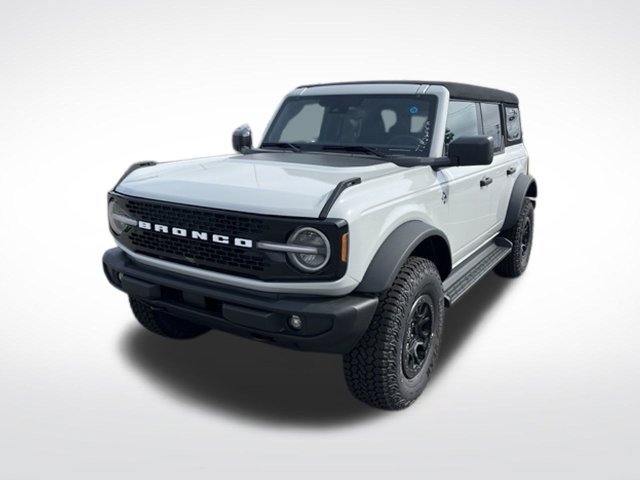 New 2026 Ford Bronco Outer Banks w/ Sasquatch Package AWD/4WD image 3