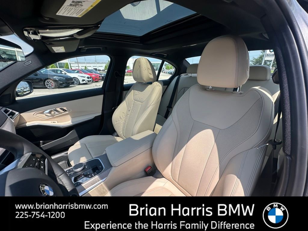 Certified 2025 BMW 330i Sedan w/ Convenience Package image 10