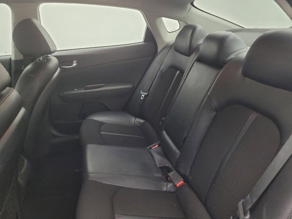 Used 2019 Kia Optima S FWD image 18