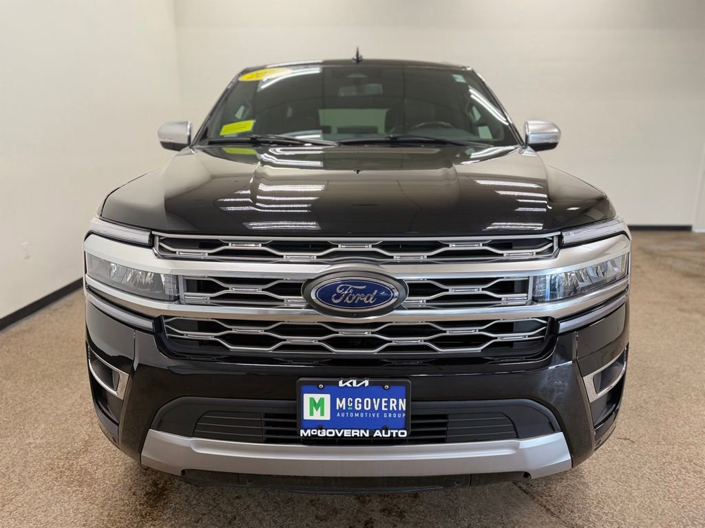 Used 2024 Ford Expedition Max Platinum image 11