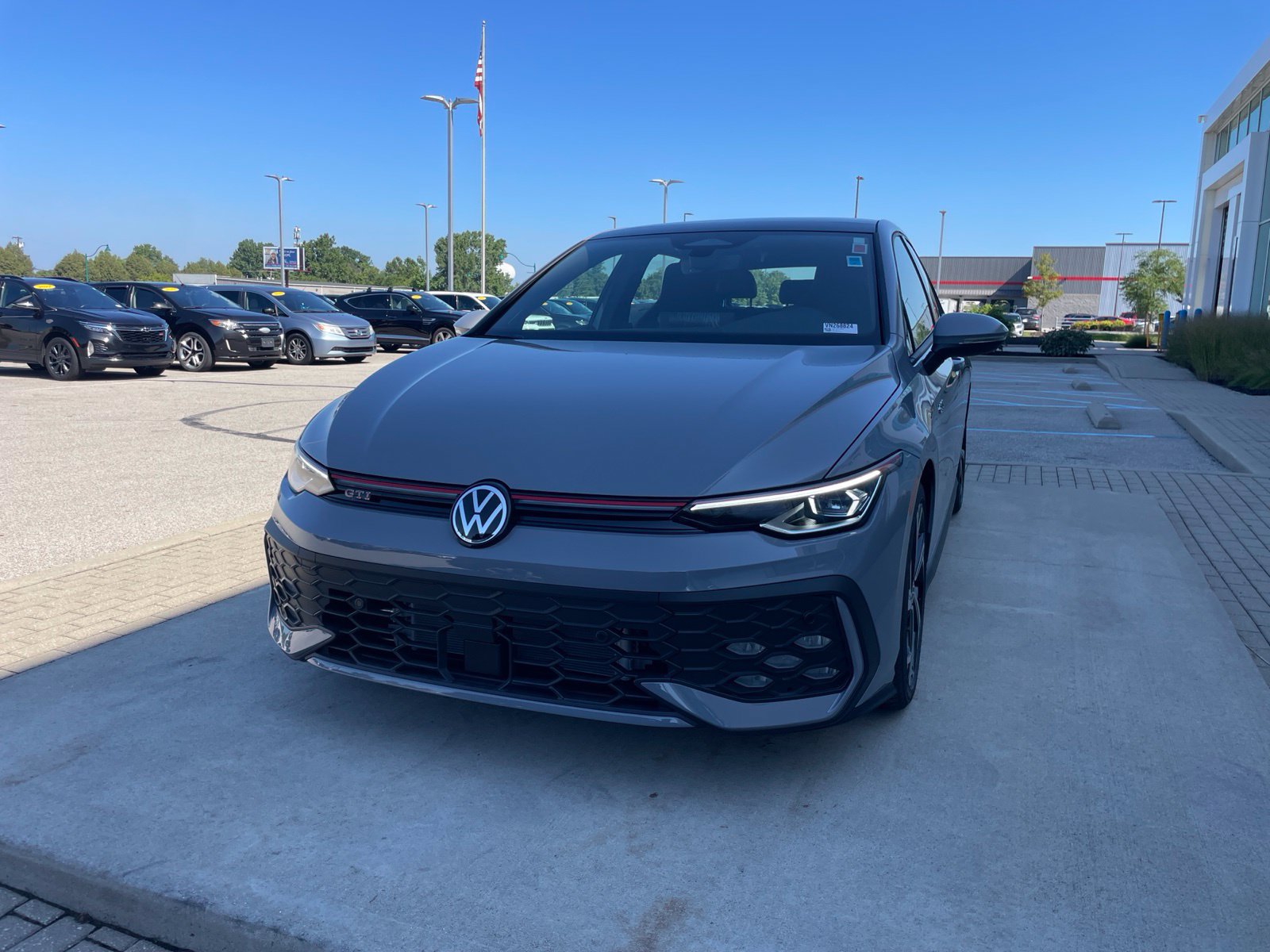 New 2026 Volkswagen GTI SE FWD image 5
