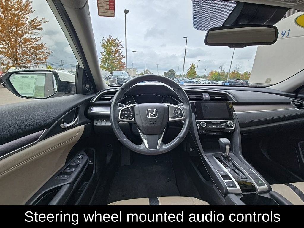 Used 2018 Honda Civic Touring image 16