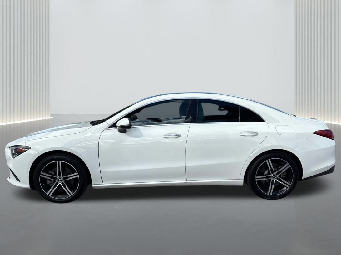 Used 2022 Mercedes-Benz CLA 250 4MATIC image 8