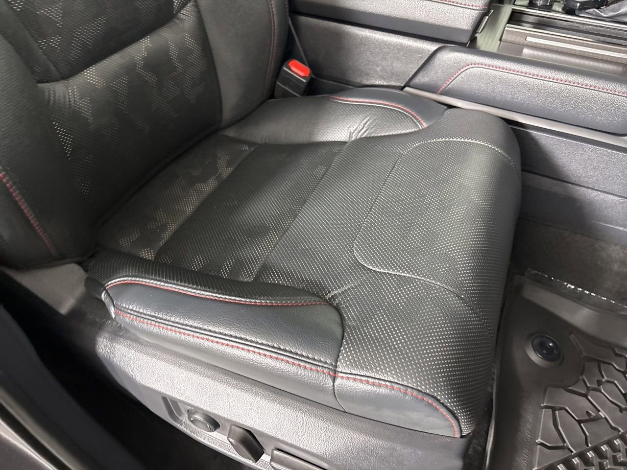 Used 2023 Toyota Sequoia TRD Pro image 32