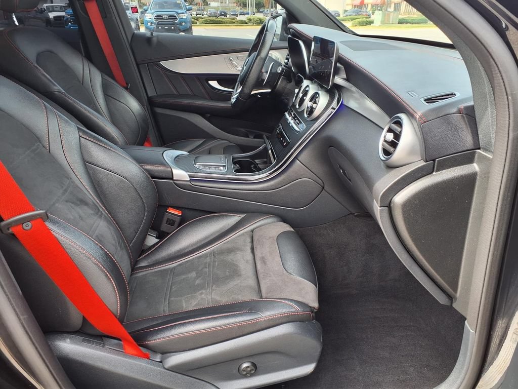 Used 2022 Mercedes-Benz GLC 43 AMG 4MATIC image 12