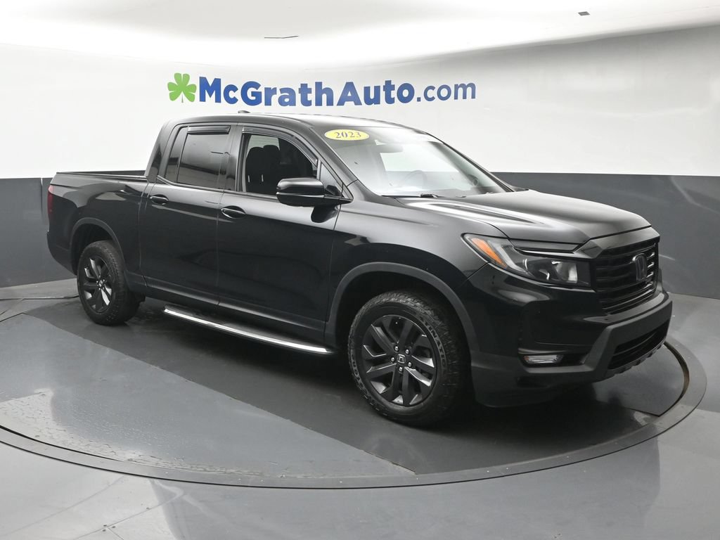 Used 2023 Honda Ridgeline Sport image 2