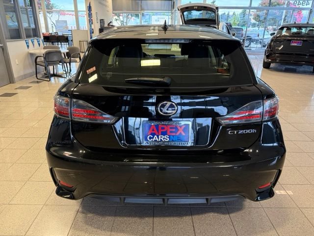 Used 2016 Lexus CT 200h FWD image 6