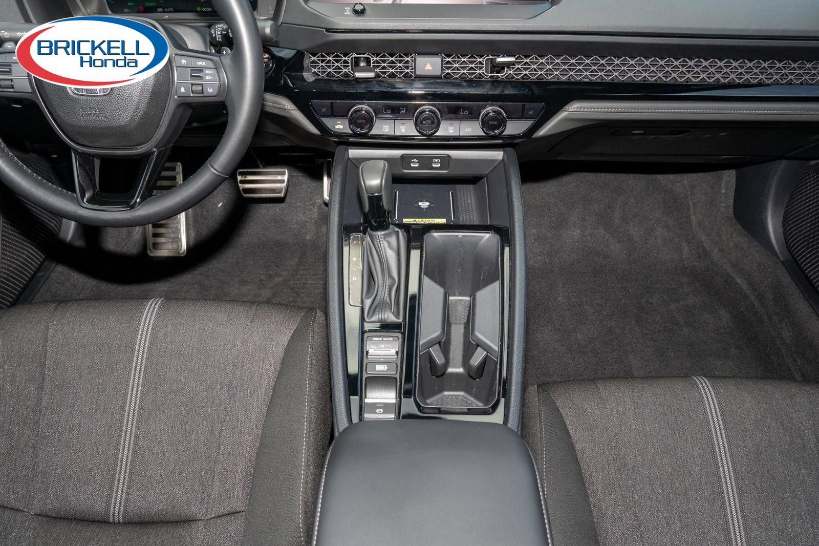 Used 2025 Honda Accord Sport image 27