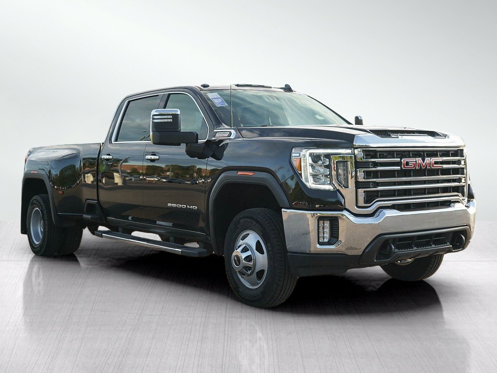 Used 2021 GMC Sierra 3500 SLT w/ SLT Convenience Package AWD/4WD image 7