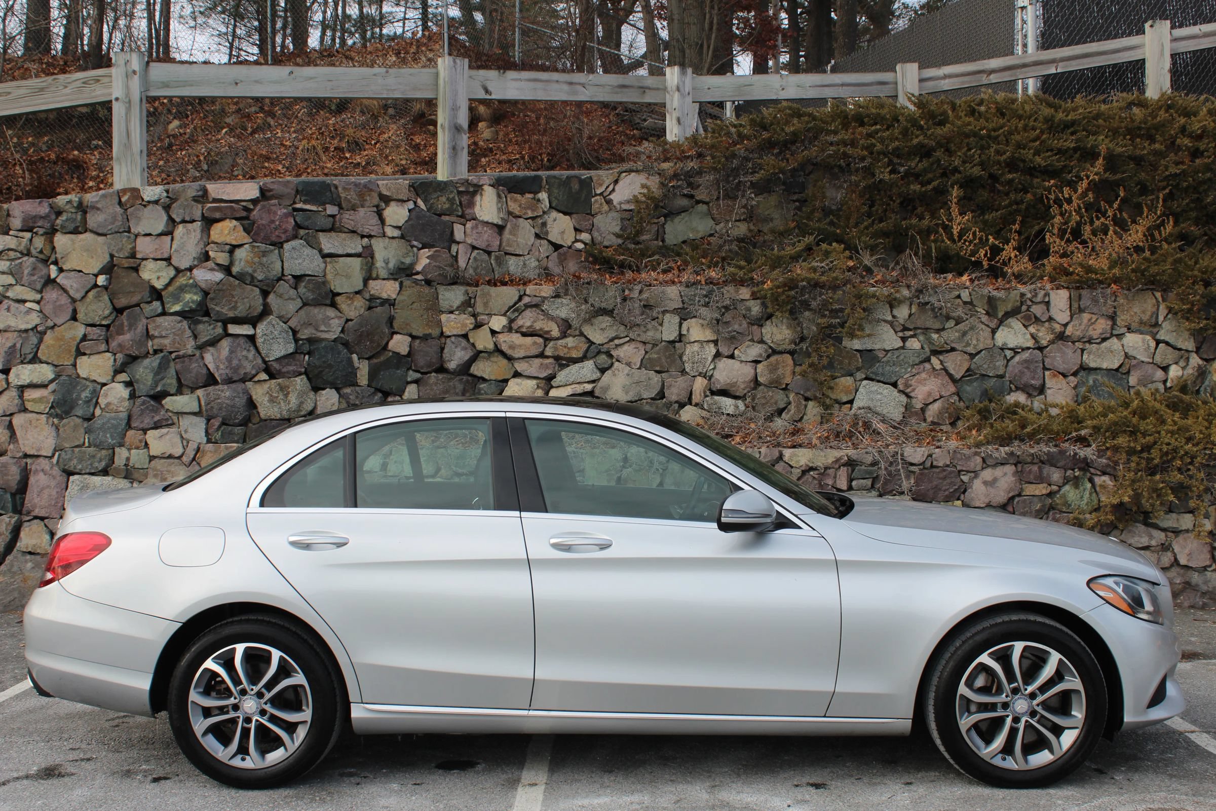 Used 2017 Mercedes-Benz C 300 4MATIC Sedan image 5