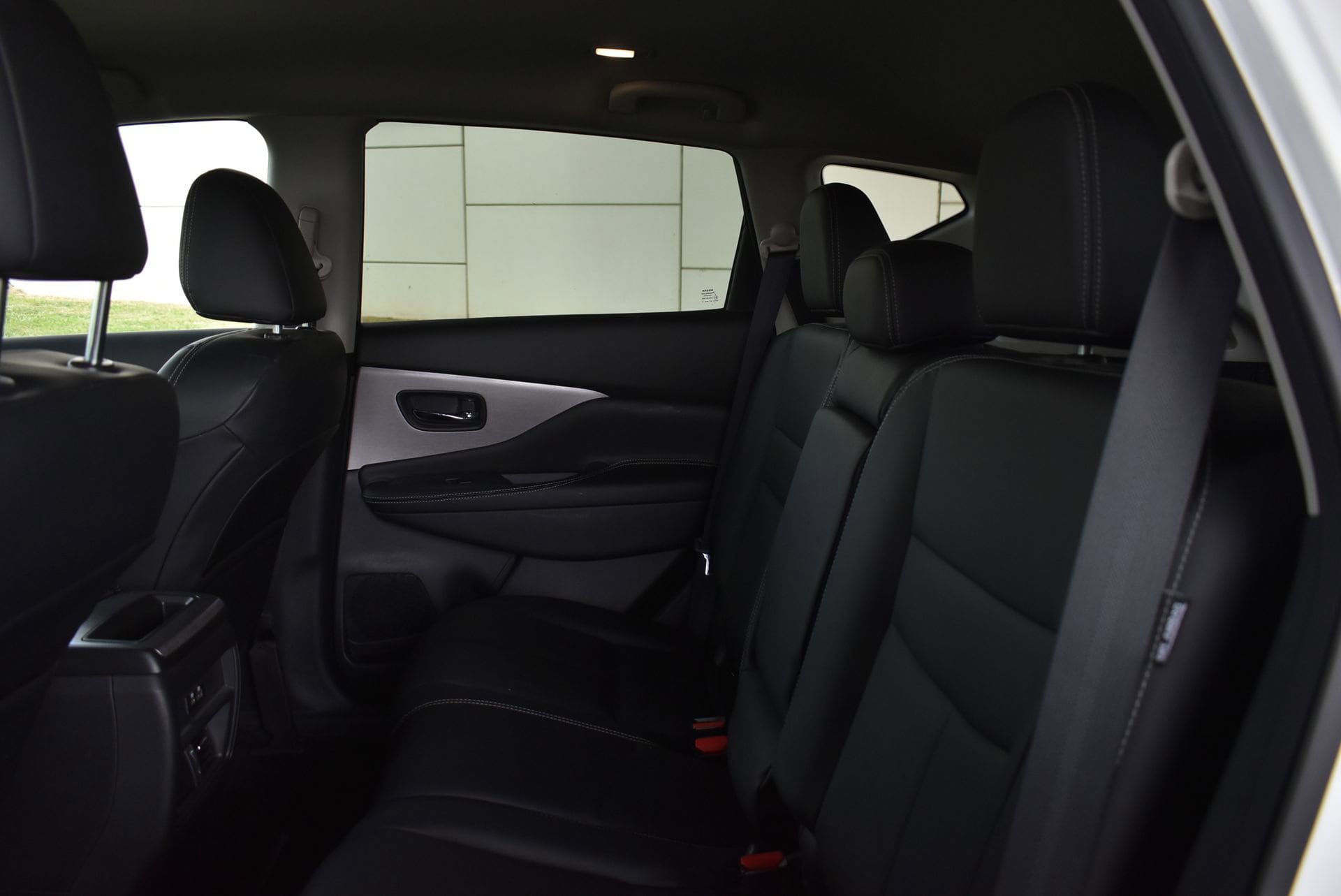 Used 2023 Nissan Murano SV w/ SV Midnight Edition Package AWD/4WD image 17
