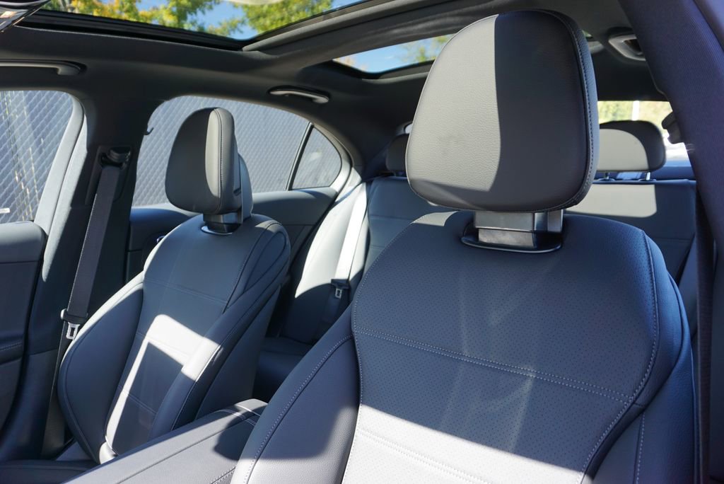 New 2026 Mercedes-Benz C 300 Sedan image 37