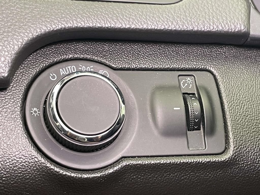 Used 2013 Buick Regal GS FWD image 28