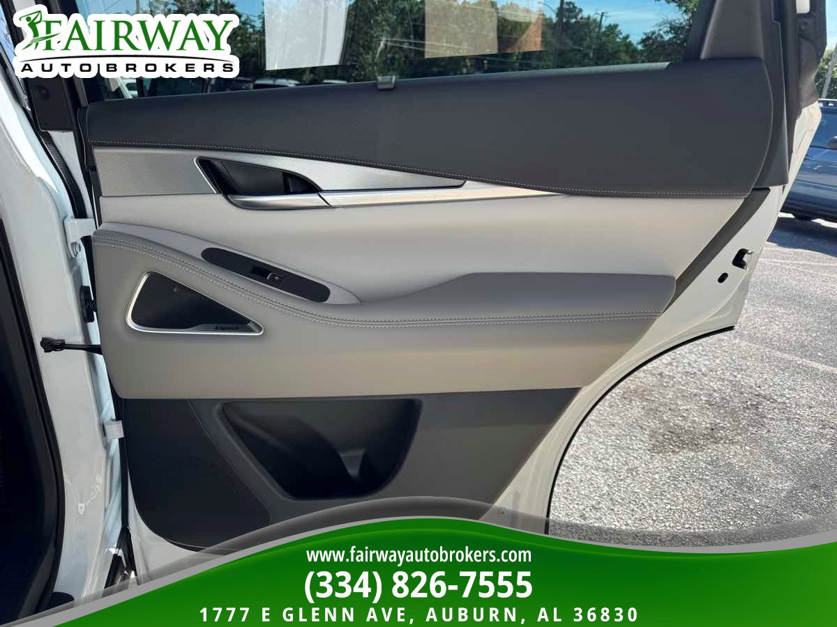Used 2026 INFINITI QX60 Luxe w/ Cargo Package AWD/4WD image 33
