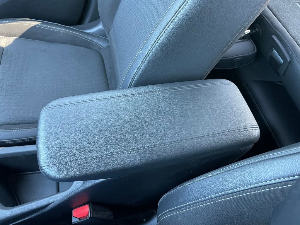 Used 2022 Buick Encore GX Preferred w/ Cold Weather Comfort Package AWD/4WD image 47
