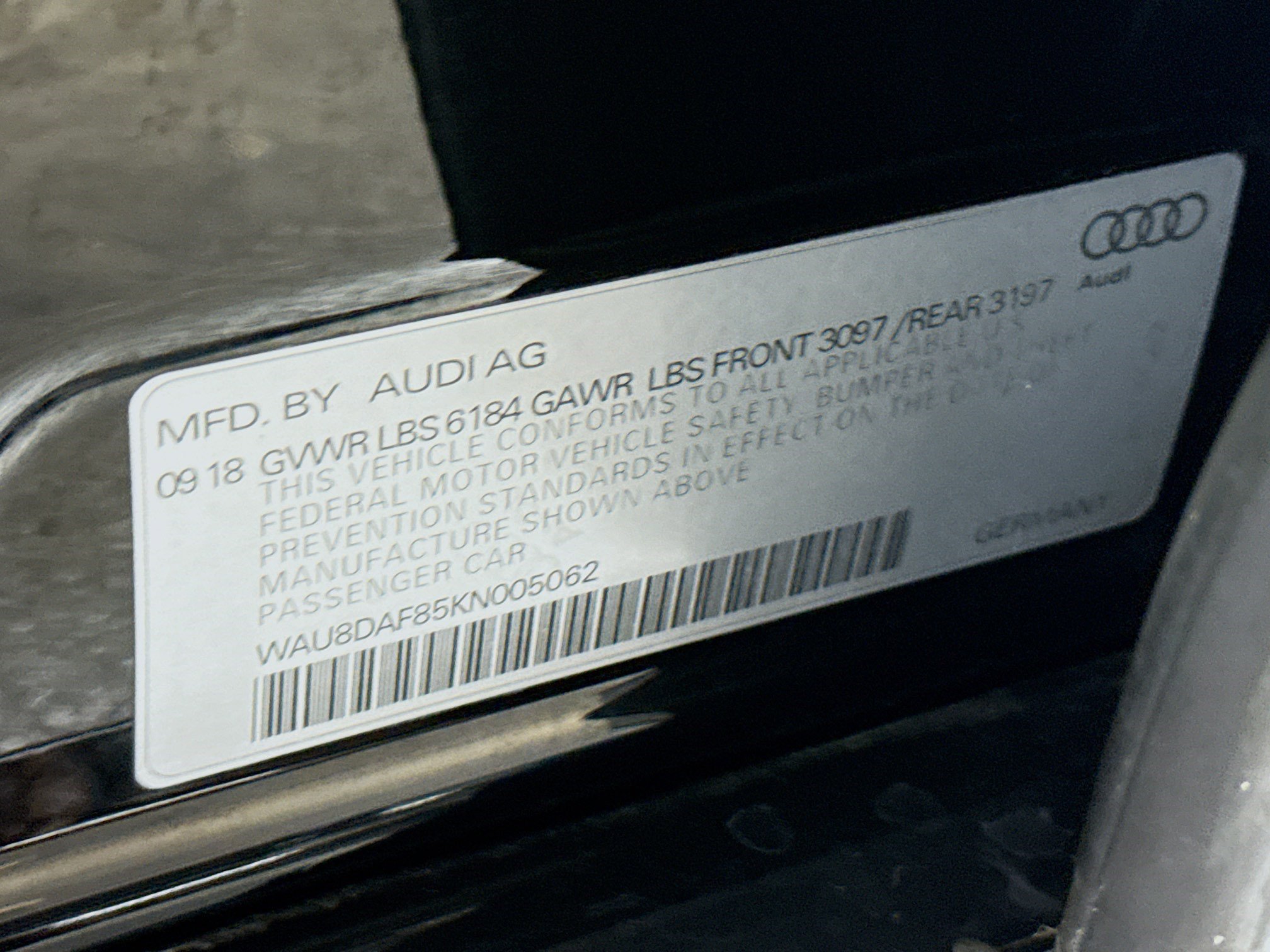 Used 2019 Audi A8 L 3.0T w/ Luxury Package image 40