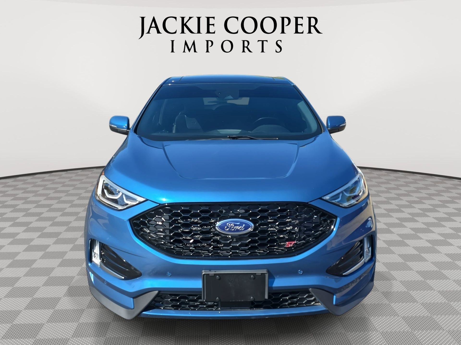 Used 2020 Ford Edge ST w/ Equipment Group 401A image 2