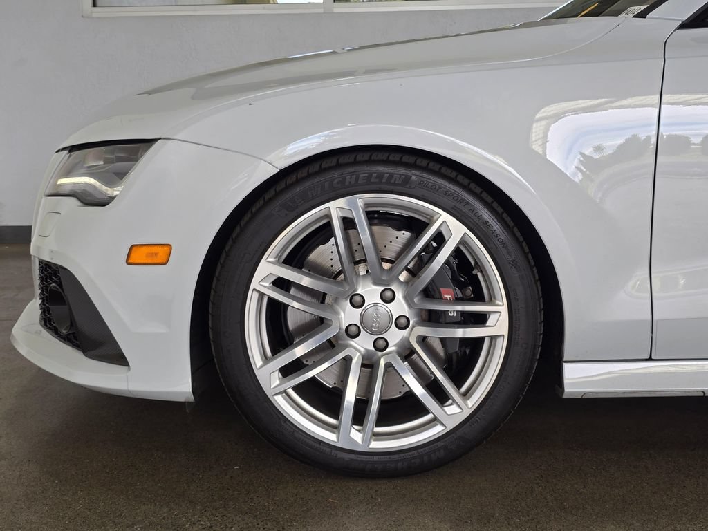 Used 2015 Audi RS 7 Prestige w/ Carbon-Optic Package AWD/4WD image 8