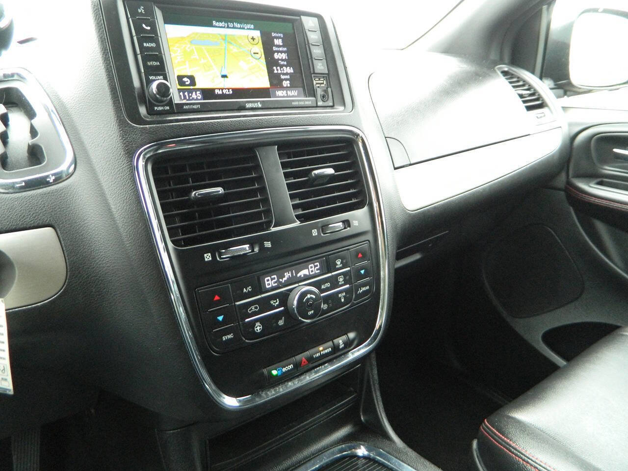 Used 2019 Dodge Grand Caravan GT FWD image 22
