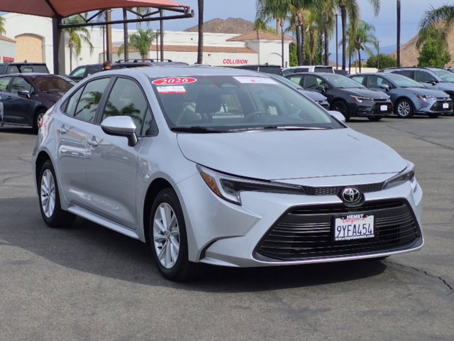 Used 2026 Toyota Corolla LE w/ LE Premium Package FWD image 3