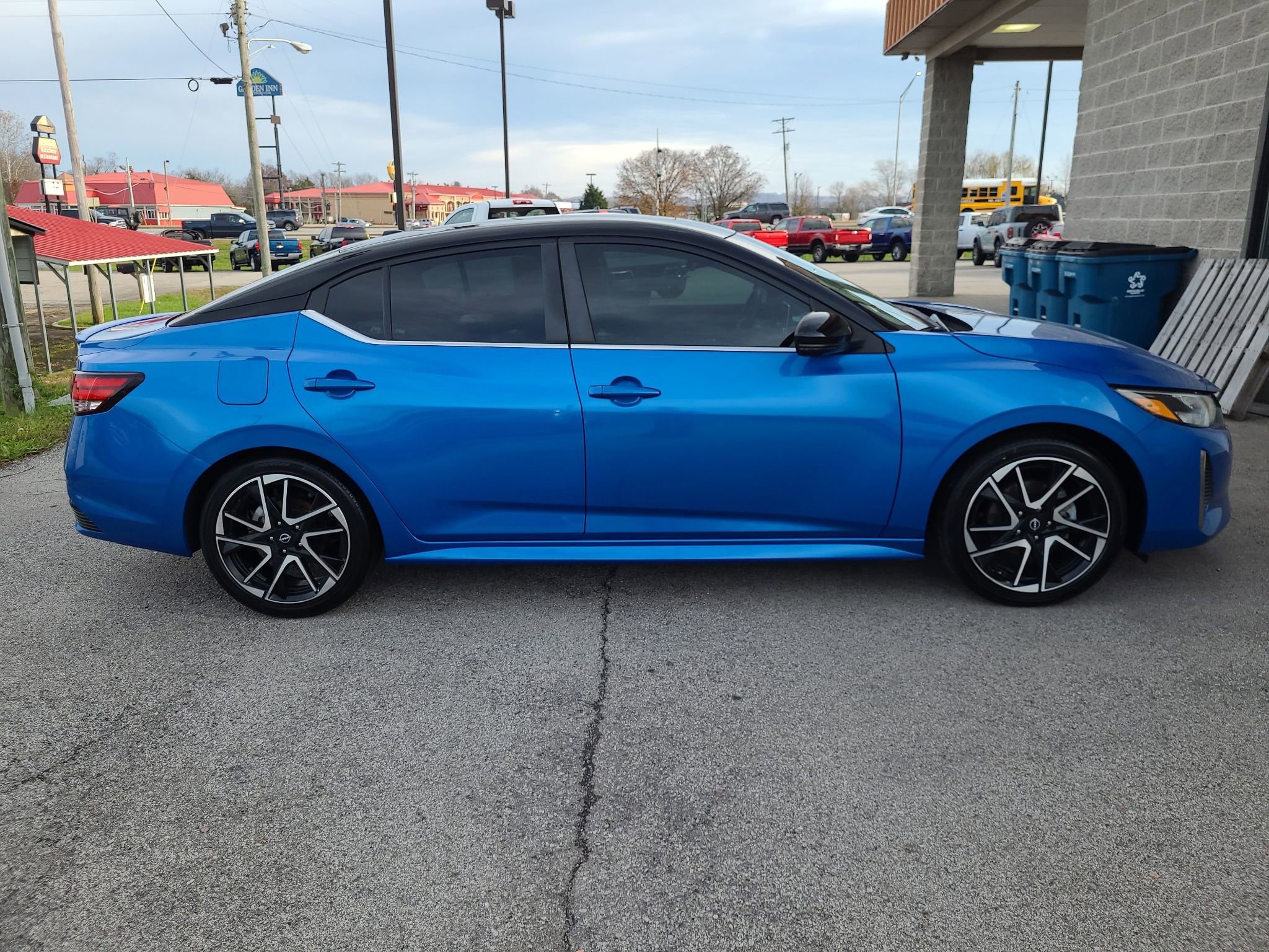 Used 2024 Nissan Sentra SR w/ SR Premium Package video 2