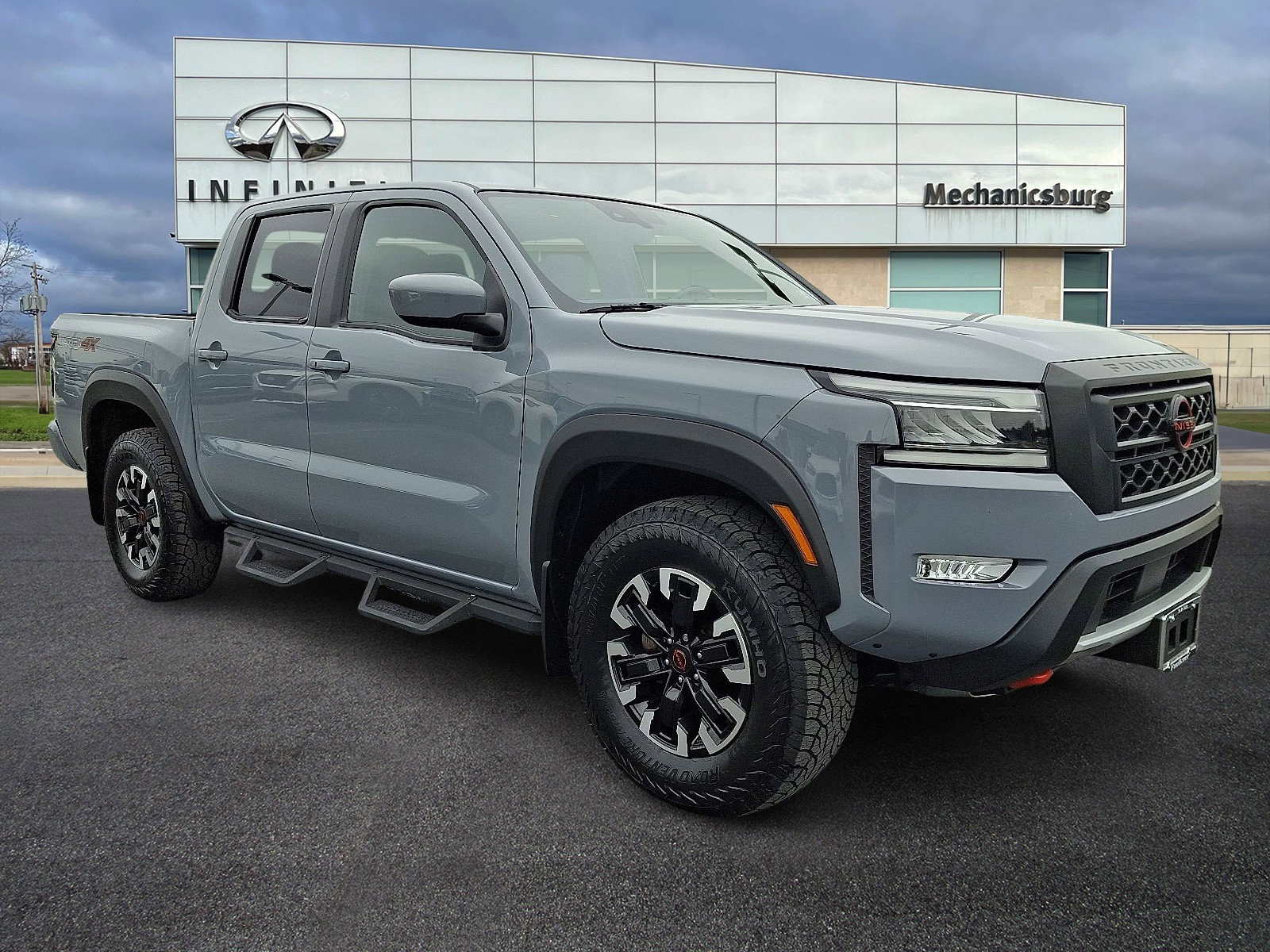 Used 2023 Nissan Frontier PRO-4X w/ Technology Package