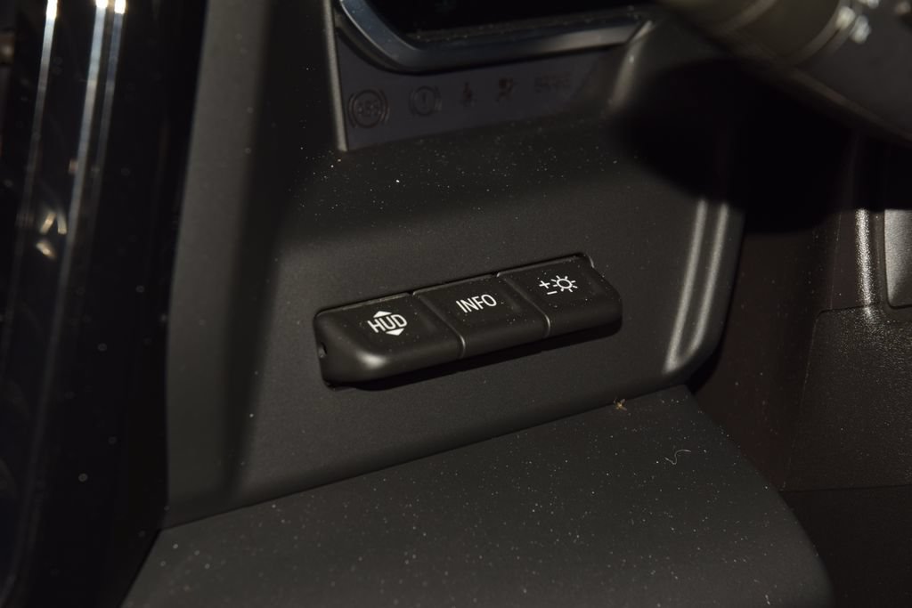 Used 2024 GMC Sierra 2500 AT4 w/ AT4 Premium Plus Package AWD/4WD image 41