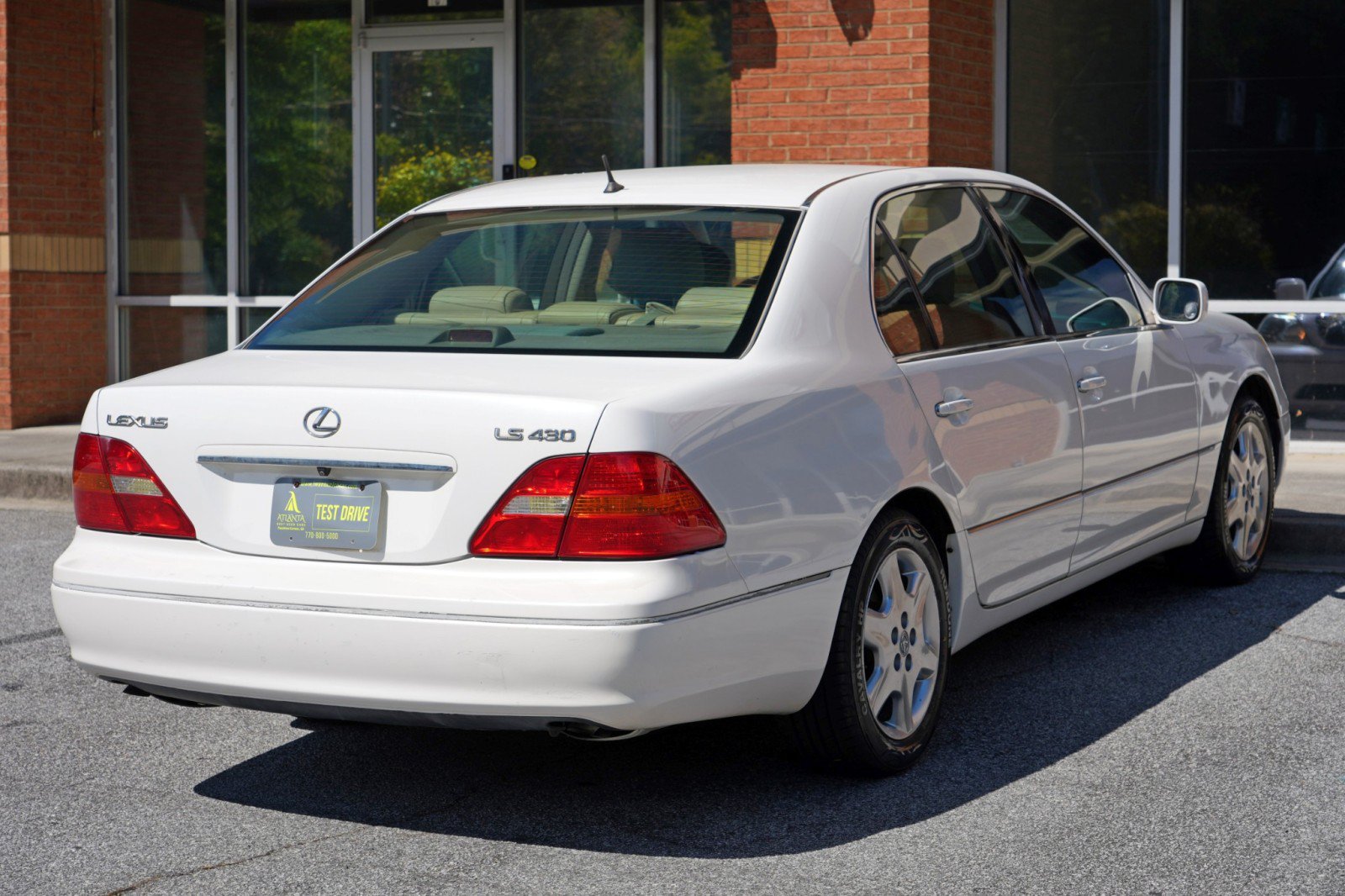 Used 2002 Lexus LS 430 w/ Navigation/Mark Levinson Pkg RWD image 48