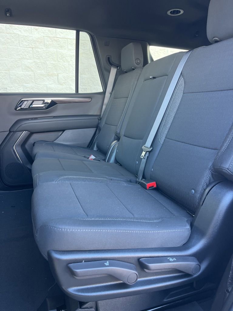 New 2026 Chevrolet Tahoe LS w/ LPO, Dark Essentials Package image 25