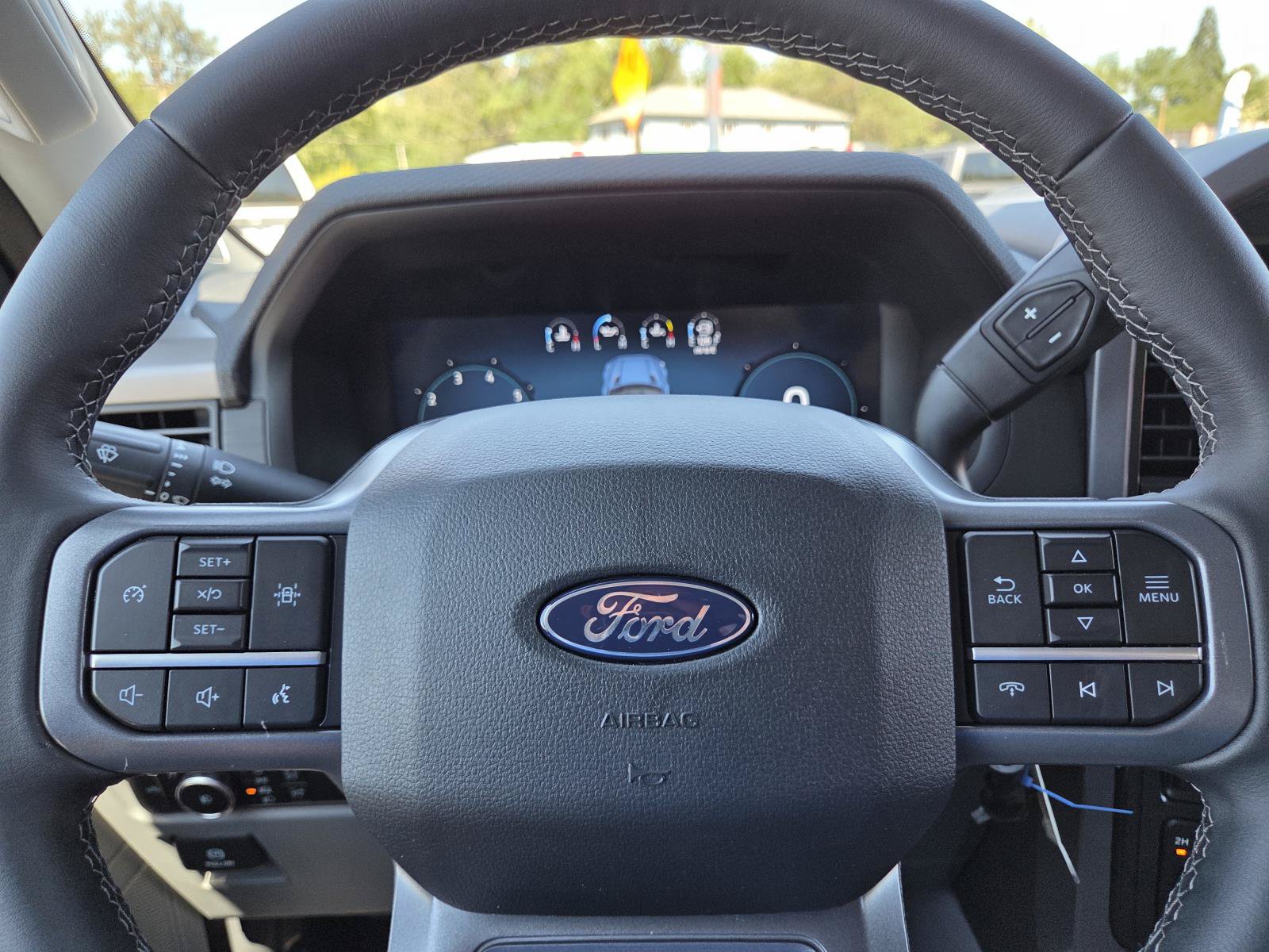 New 2026 Ford F150 XLT w/ FX4 Off-Road Package AWD/4WD image 16