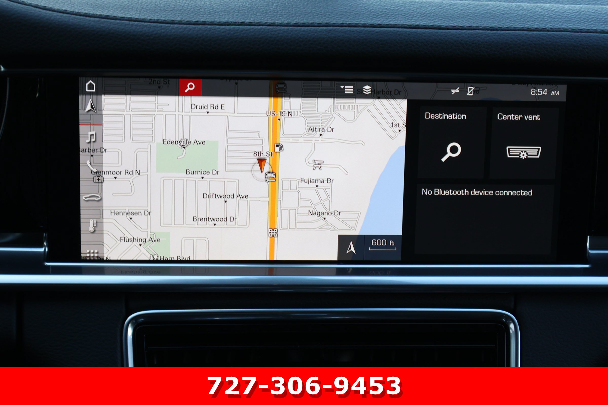 Used 2018 Porsche Panamera 4 AWD/4WD image 3
