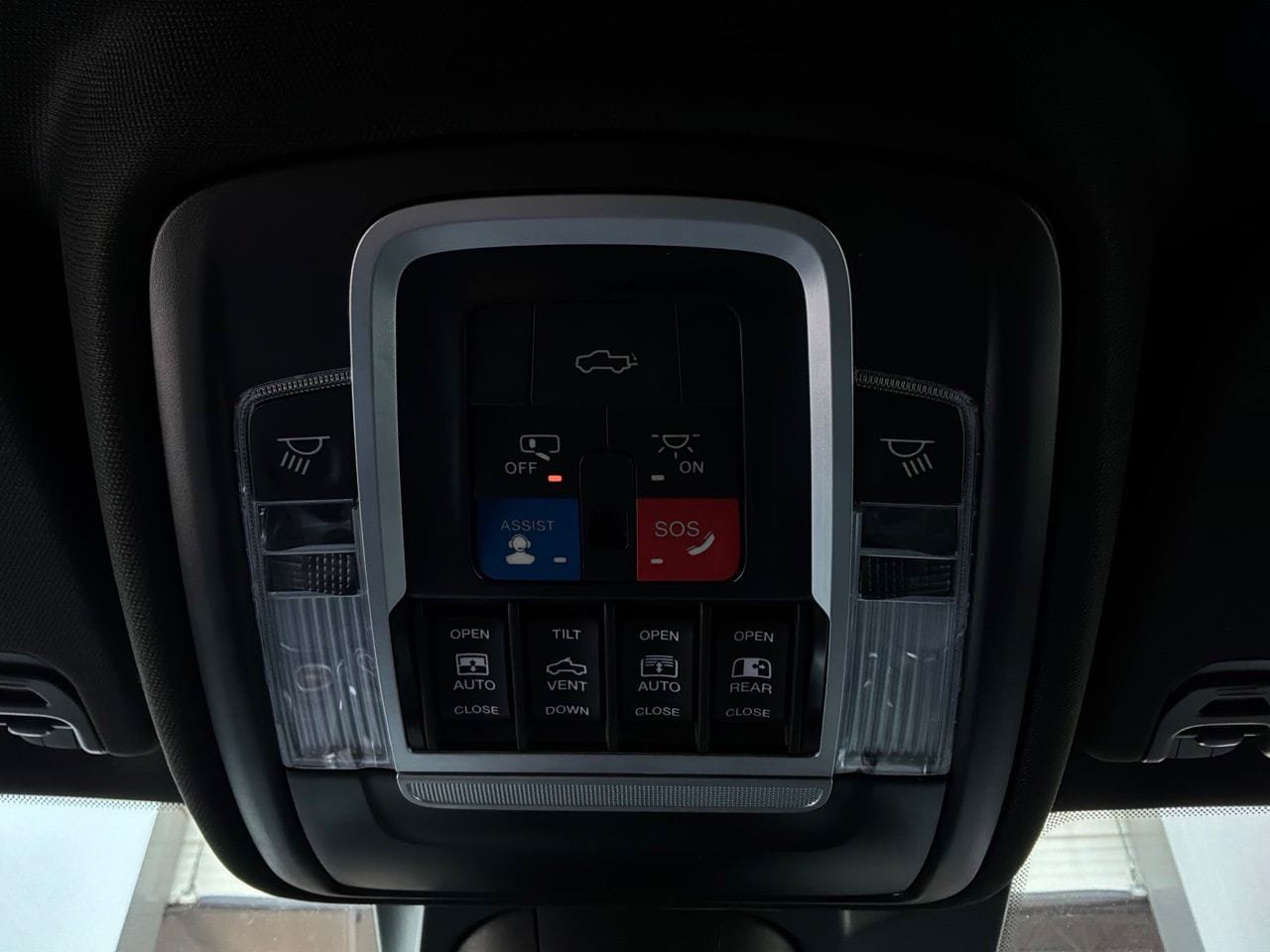Used 2024 RAM 1500 TRX AWD/4WD image 24