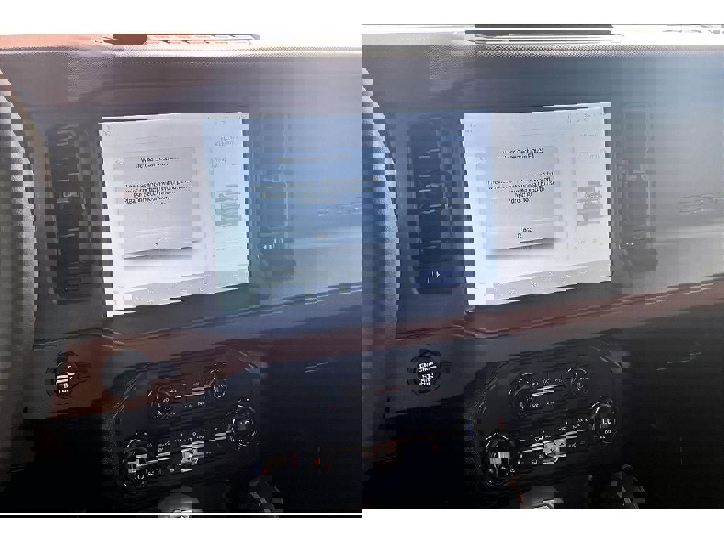 Used 2024 Ford Bronco Outer Banks image 7