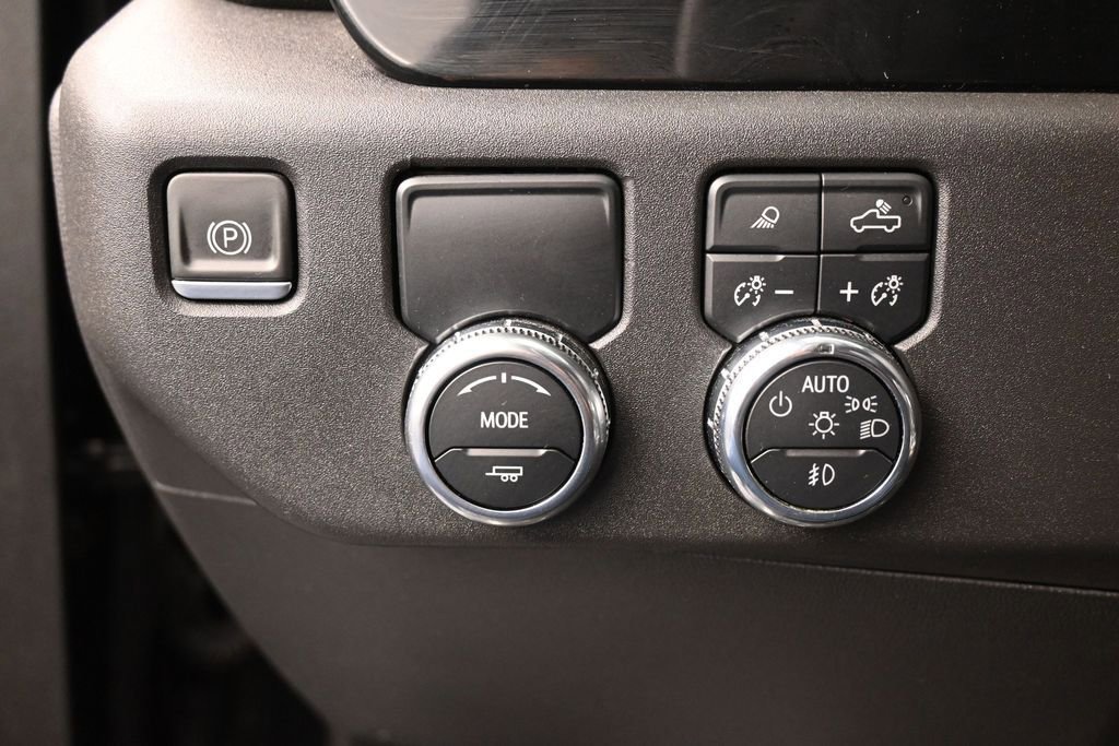 Used 2023 GMC Sierra 1500 Elevation w/ Elevation Premium Package RWD image 39