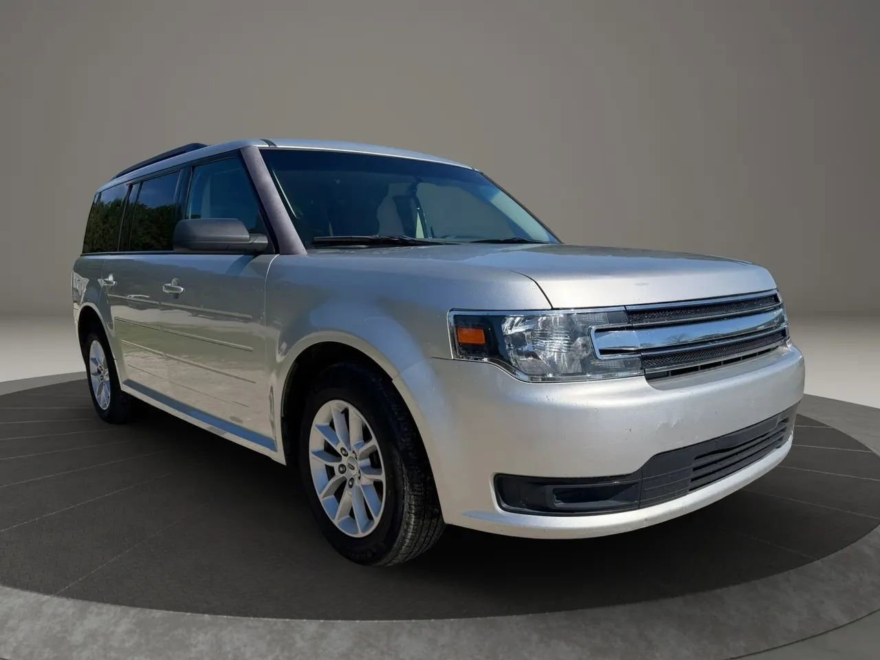 Used 2017 Ford Flex SE image 7