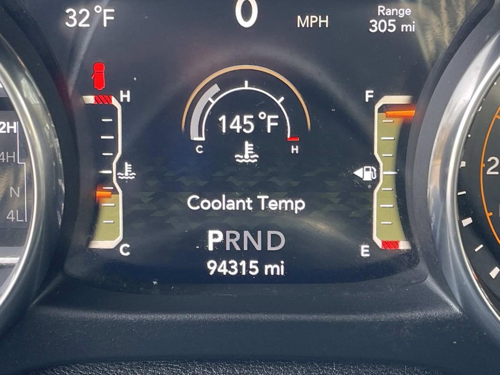 Used 2019 Jeep Wrangler Unlimited Sahara image 33