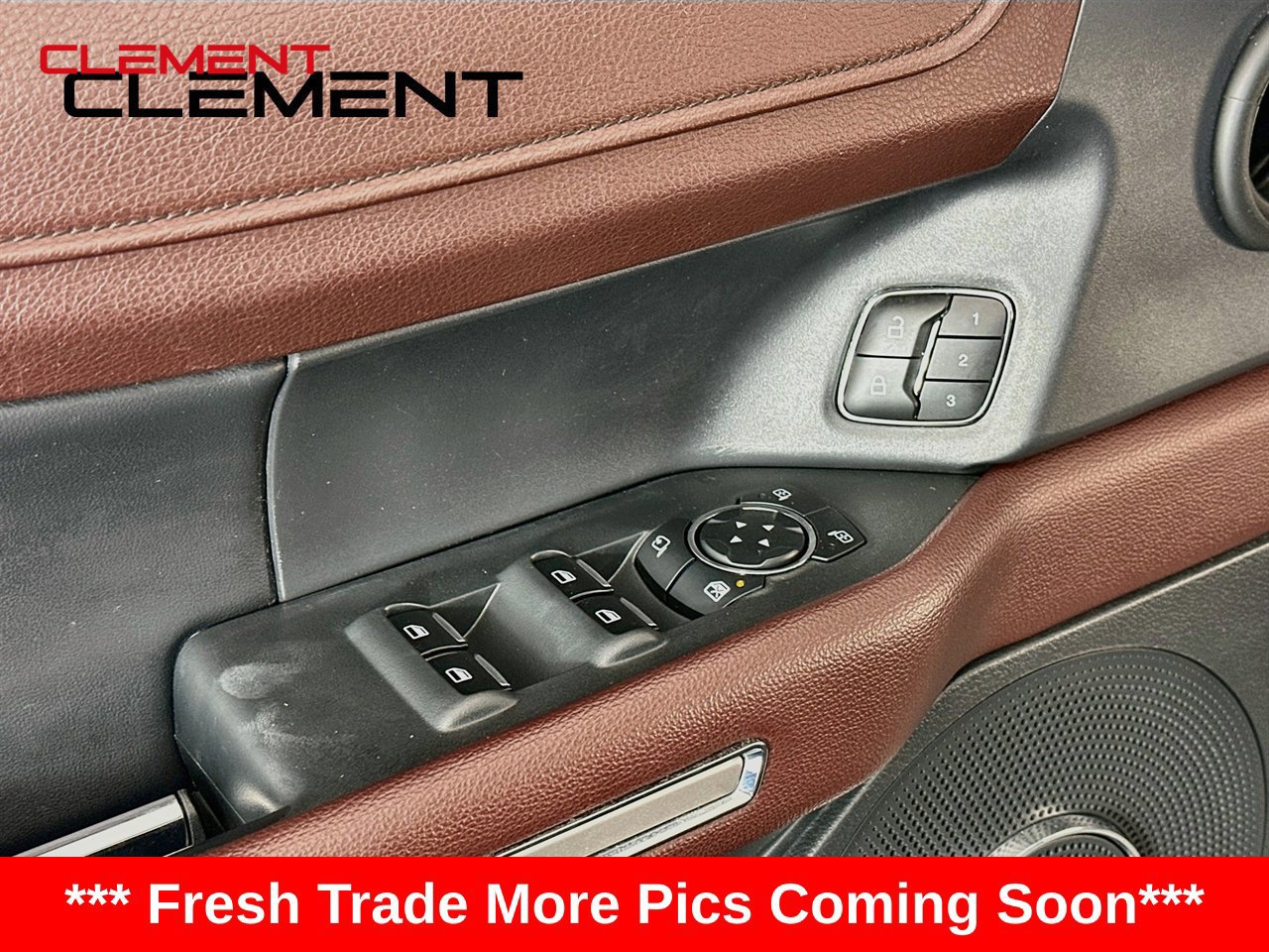 Used 2023 Ford Expedition Limited AWD/4WD image 28