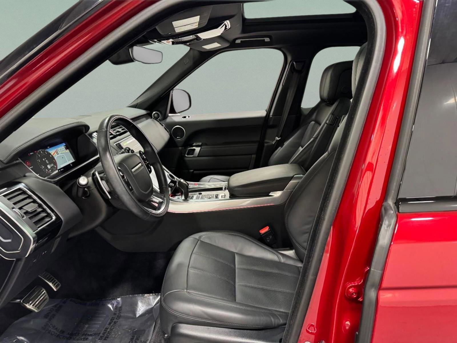 Used 2020 Land Rover Range Rover Sport HSE Dynamic image 27