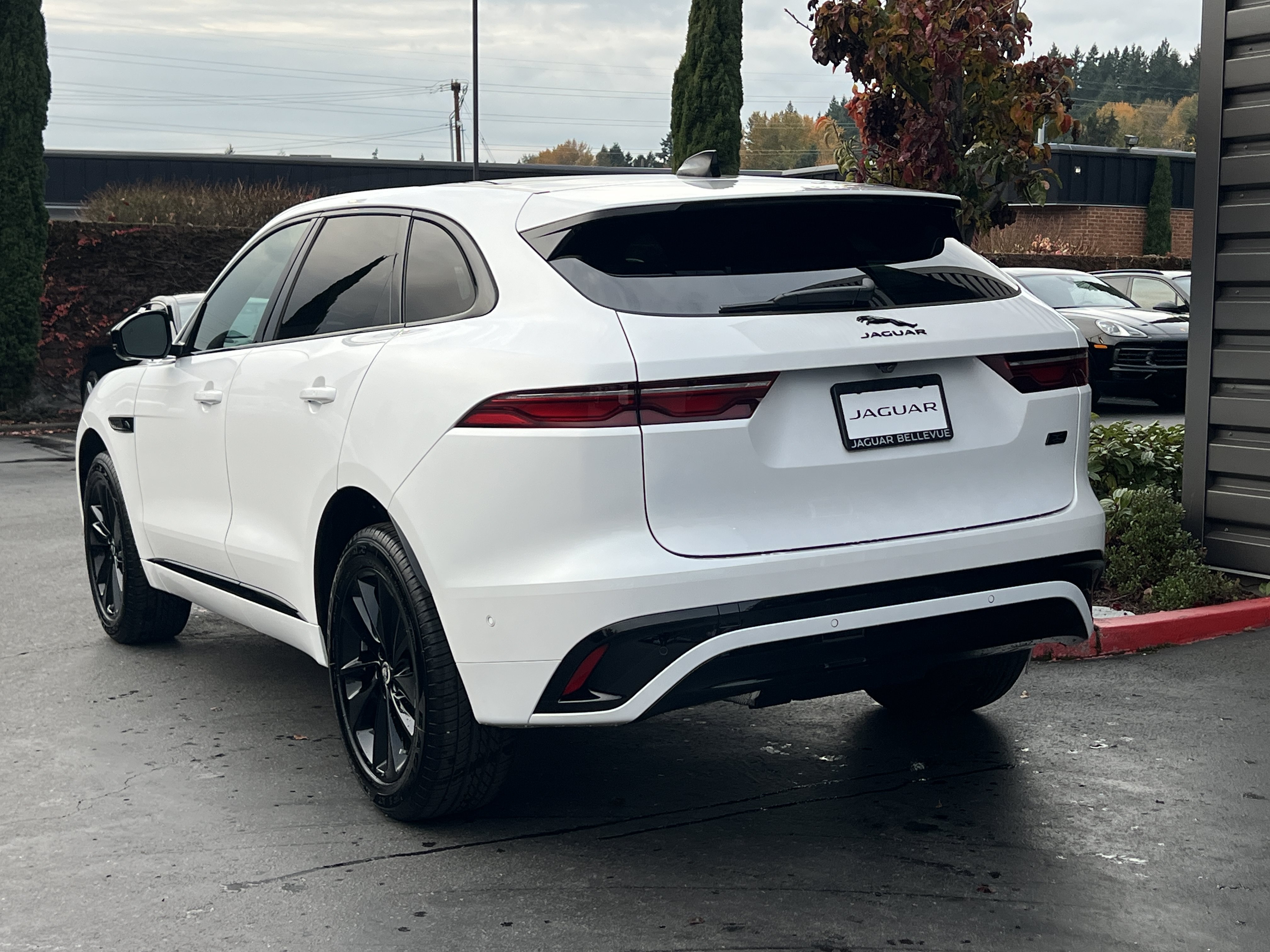 New 2026 Jaguar F-PACE R-Dynamic S AWD/4WD image 6