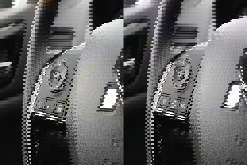 New 2025 Mitsubishi Eclipse Cross Black Edition image 4